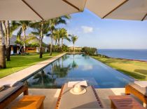 Villa Istana, Infinity Pool