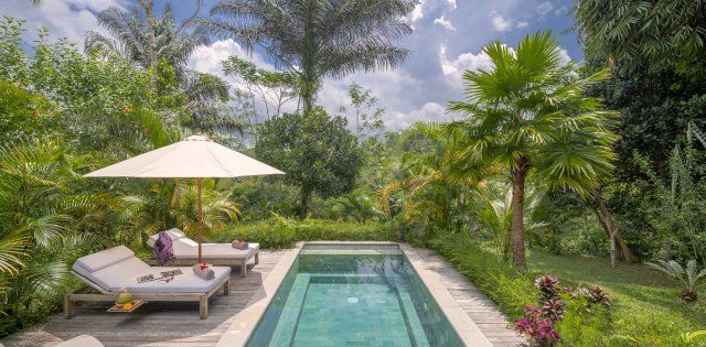 Villa Nag Shampa - Kubu 1, Private swimming pool